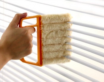 clean your blinds, window treatment cleaning, DIY cleaning tips, cleaning hacks, popular pin, clean home, cleaning tips. 