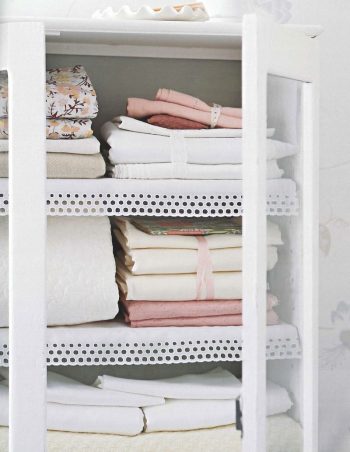 Linen closet, closet organization, how to organize your closet, popular pin, closet tips, home organization.