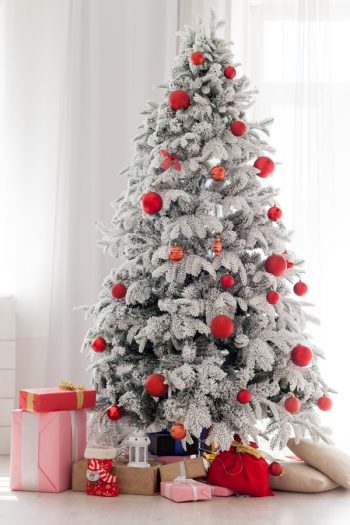 There's something about a flocked Christmas tree that just makes Christmas feel extra special! Here is how to flock a Christmas tree at home. 