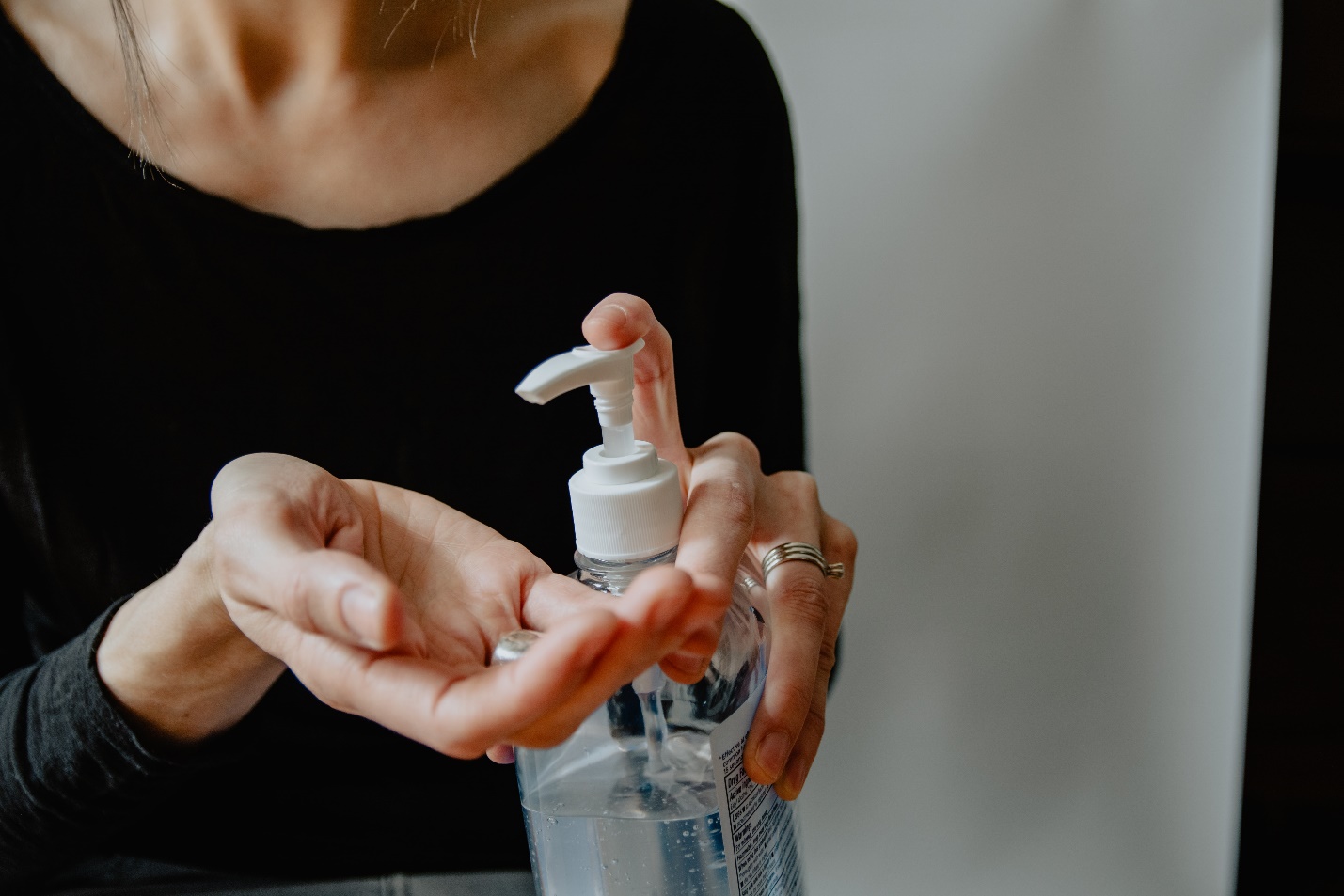 Homemade Hand Sanitizer With Essential Oils